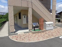 外観写真（昼）