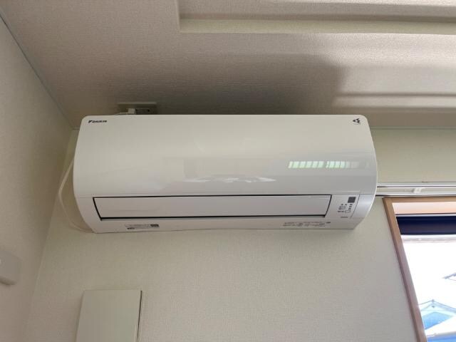 エアコン 山陽新幹線（中国・九州）/新倉敷駅 徒歩10分 1階 築17年