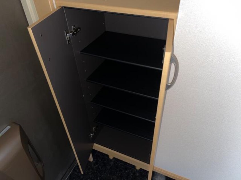 下駄箱 山陽新幹線（中国・九州）/新倉敷駅 徒歩10分 1階 築17年