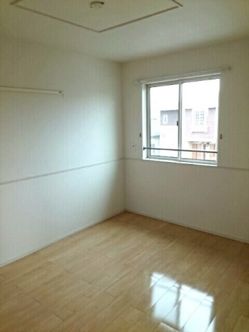  ギャザリー・ココ　Ａ