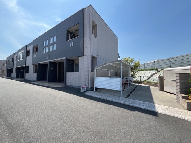  山陽本線（中国）/倉敷駅 バス20分小溝下車:停歩8分 1階 築8年