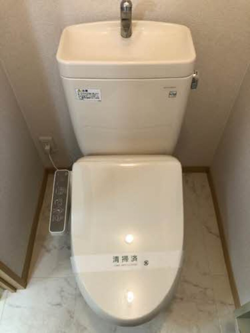  サンホーム老松　Ａ棟