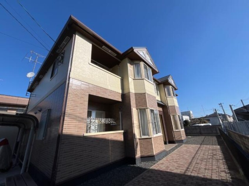 外観写真（昼） グリーンステージ