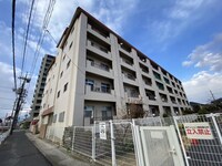 倉敷富井フォートレス