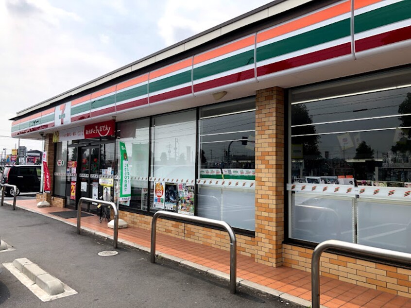 セブンイレブン 倉敷インタ店(コンビニ)まで339m セルリアンステージ倉敷市平田