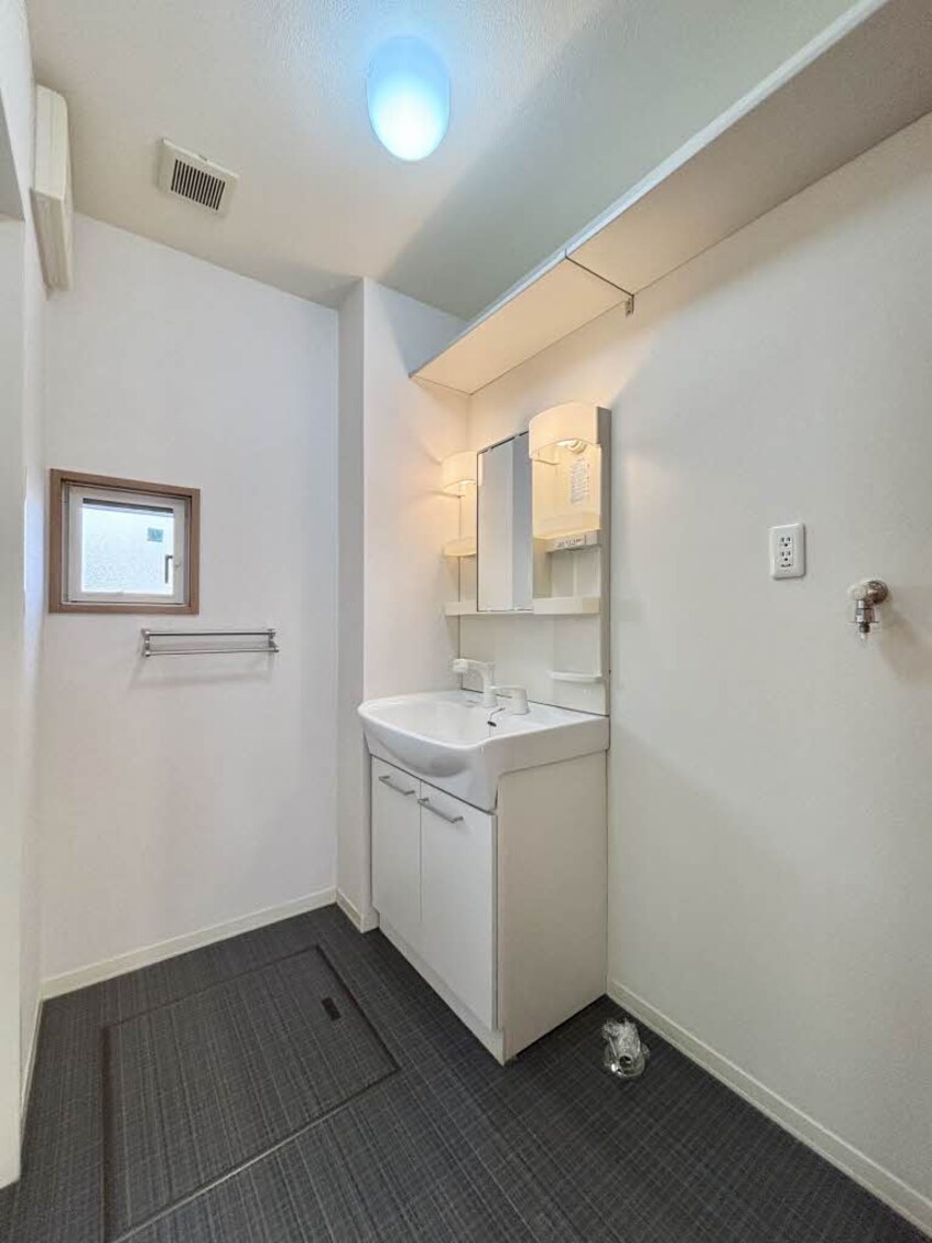  ウィンズ　Ｃ棟