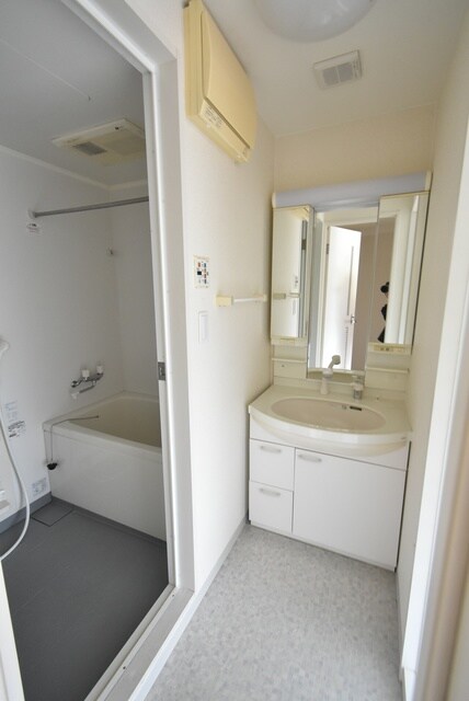  ルミエール松島