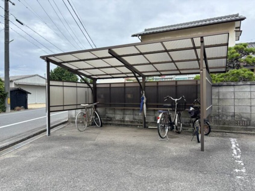  プレジール西元屋　Ａ棟