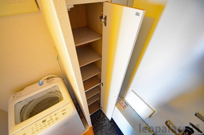 備品や設備仕様は号室等により異なります現地をご確認下さい。 水島臨海鉄道水島本線/栄駅 徒歩8分 2階 築16年