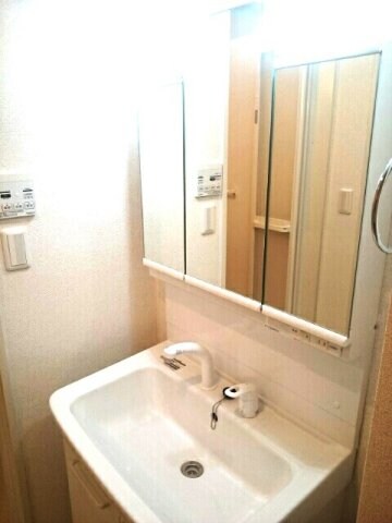  バイオレット真備　Ｎｏ．２