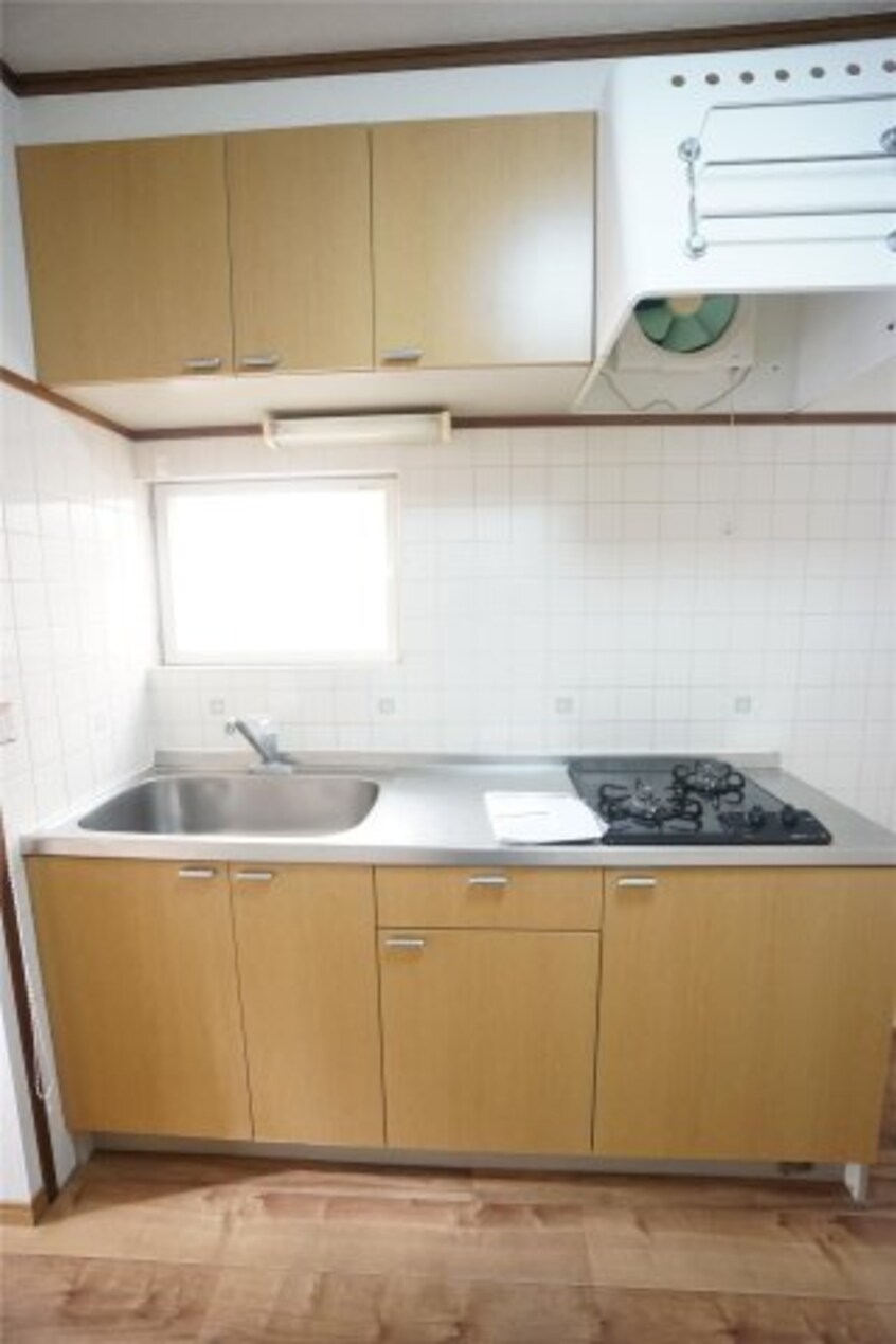  鳥羽タウンハウスＡ