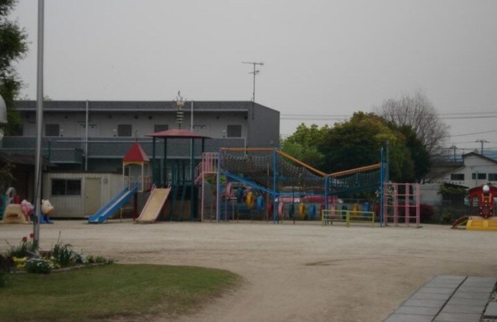 慈愛幼稚園(幼稚園/保育園)まで707m 水島臨海鉄道水島本線/常盤駅 徒歩2分 1階 築17年