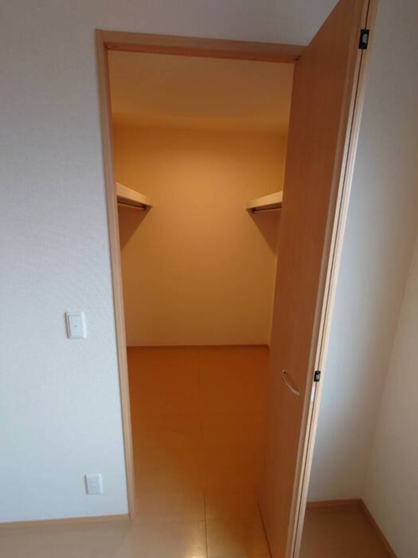  水島臨海鉄道水島本線/水島駅 徒歩8分 2階 築9年