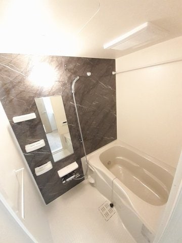  フォレ・リーヴルＢ