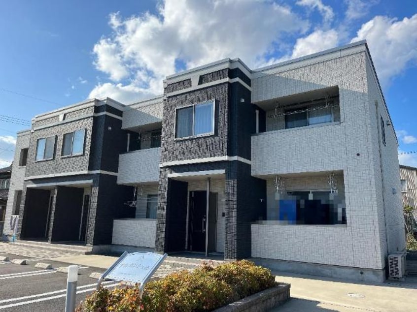 外観写真（昼） アルカンシェル