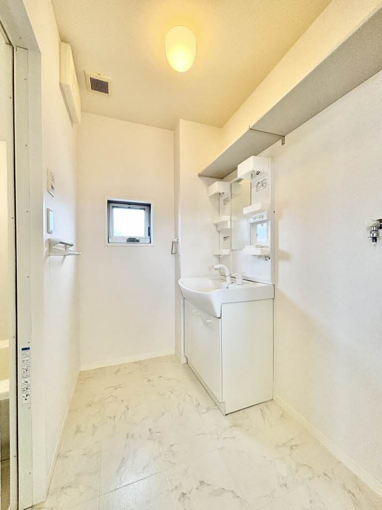  Ｈａｐｐｉｎｅｓｓ