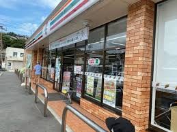セブンイレブン 倉敷玉島柏島店(コンビニ)まで1245m トリヴァンベール鳥越