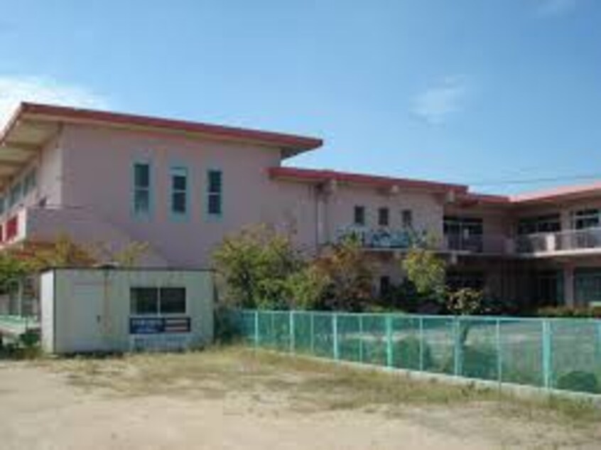 倉敷市立上成幼稚園(幼稚園/保育園)まで601m azul