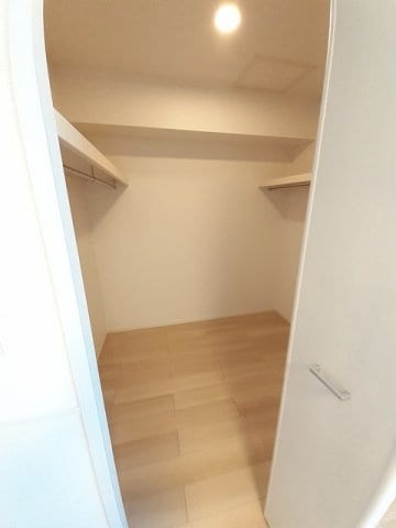  山陽本線（中国）/新倉敷駅 バス11分堀貫下車:停歩5分 2階 築4年