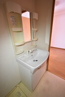  シュバリエブラン壱番館