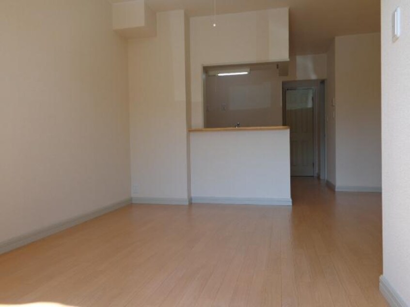 リビング ソレアード・ハイムＡ