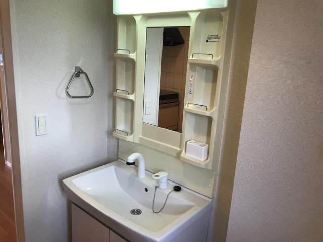 洗髪洗面化粧台 桜パーク