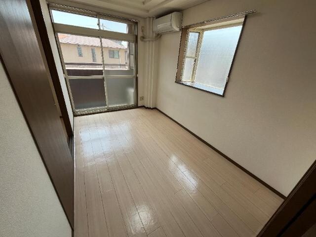 洋室 グレイスヴィラ