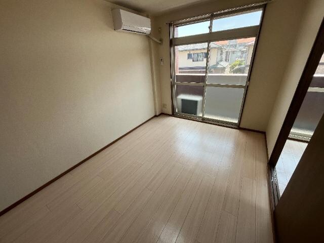 洋室 グレイスヴィラ