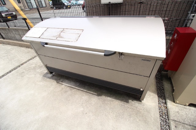  山陽本線（中国）/倉敷駅 バス12分総合市場前下車:停歩6分 2階 築9年