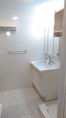  瀬戸内ハウジングⅢ