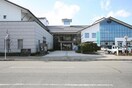 早島町役場 （早島町町民総合会館ゆるびの舎） 116m プレジール花みずきC