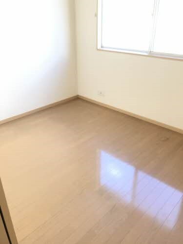  シャーメゾン箕島