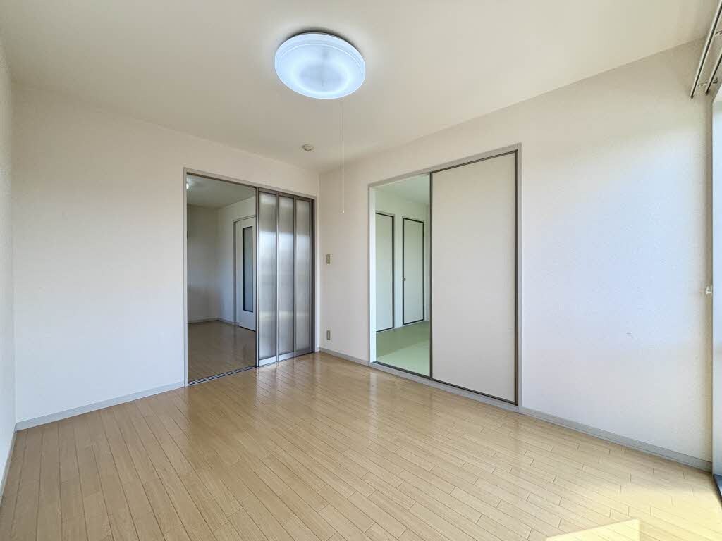  コスモタウン　C棟