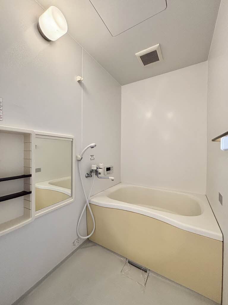  コスモタウン　C棟