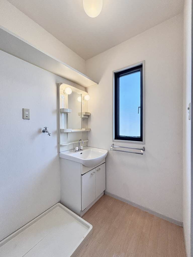  コスモタウン　C棟