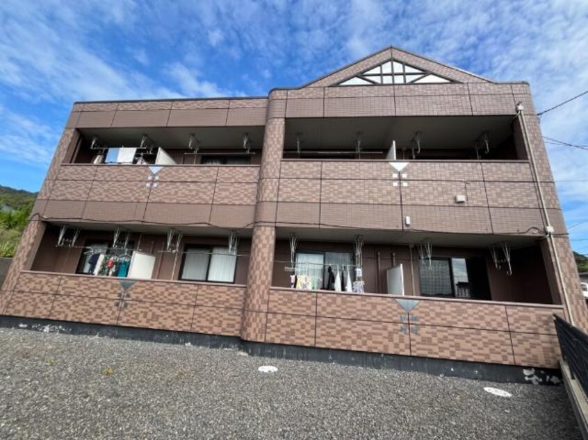 外観写真（昼） 瀬戸大橋線/児島駅 バス14分市立短大・翔南高校入口下車:停歩8分 1階 築23年