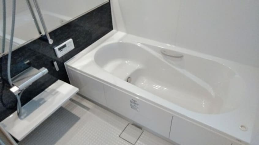  山陽本線（中国）/倉敷駅 バス9分総合市場前下車:停歩4分 2階 築6年