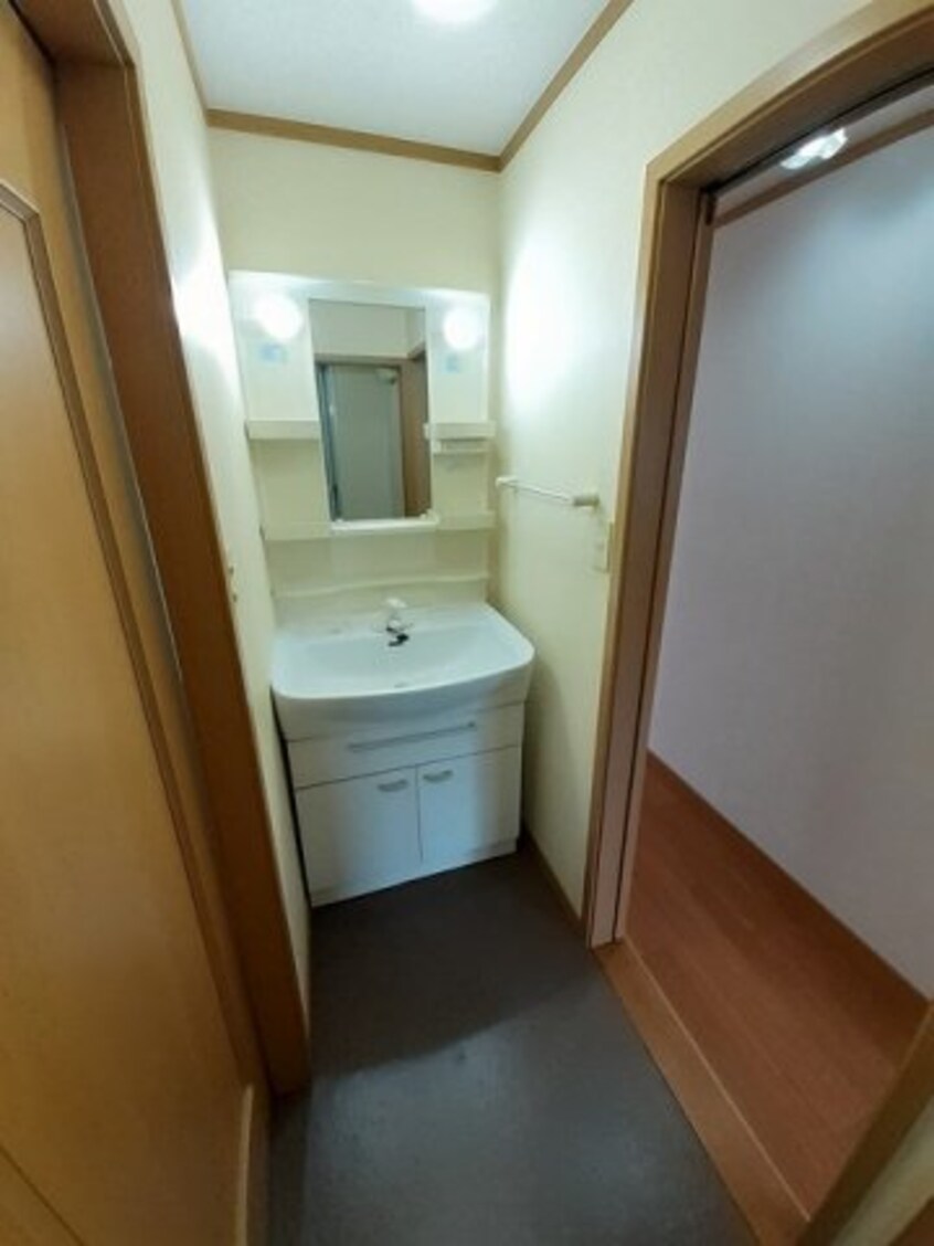  山陽本線（中国）/新倉敷駅 徒歩50分 2階 築21年