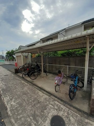  イーストリッチＢ