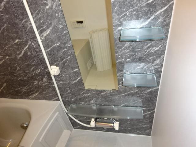 サーモ水栓 瀬戸大橋線/児島駅 徒歩14分 1階 築8年