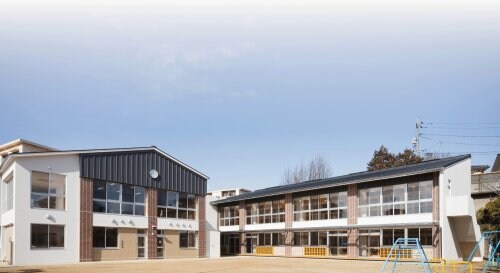 しらゆり幼稚園(幼稚園/保育園)まで384m 山陽本線（中国）/中庄駅 徒歩31分 2階 築12年