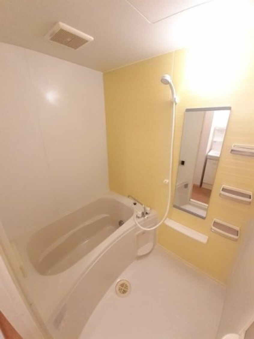  水島臨海鉄道水島本線/栄駅 徒歩23分 2階 築20年