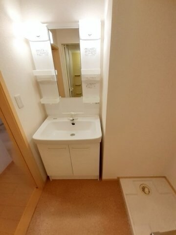  水島臨海鉄道水島本線/栄駅 徒歩23分 2階 築20年