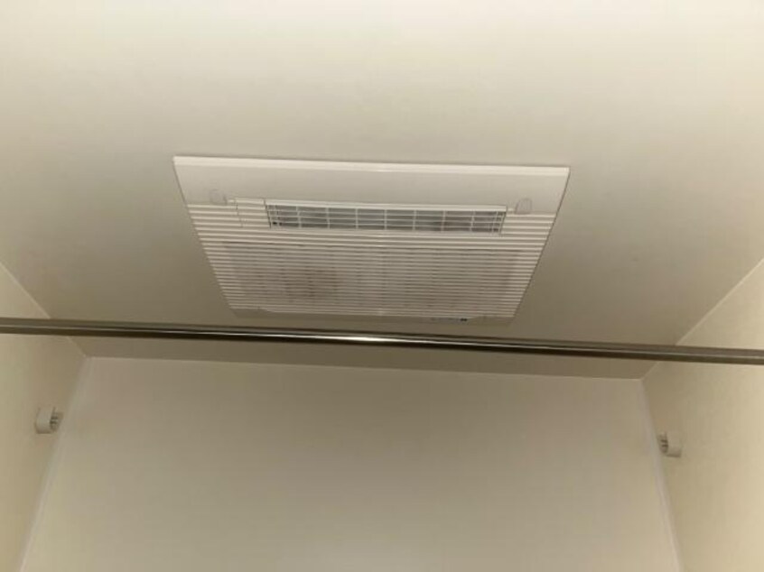 浴室乾燥機 山陽新幹線（中国・九州）/新倉敷駅 バス10分東小高地下車:停歩3分 2階 築17年