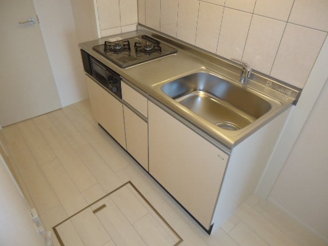 キッチン 山陽本線（中国）/倉敷駅 バス14分西酒津下車:停歩3分 1階 築9年