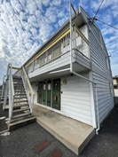 エステートナガオの外観