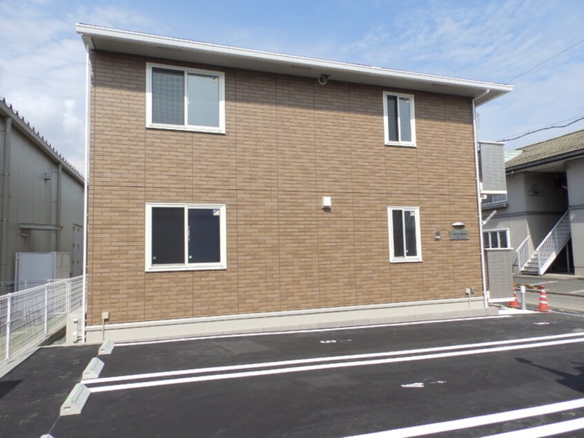  リトルバードハウス