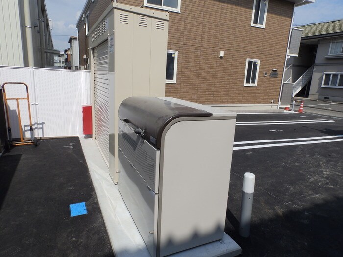  リトルバードハウス