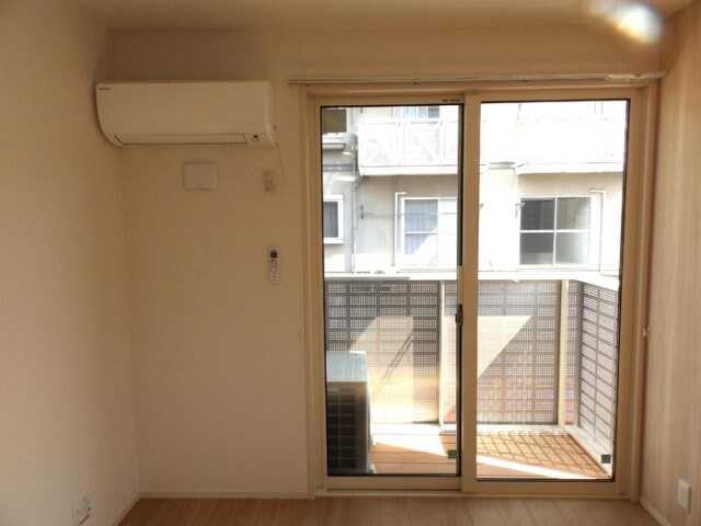  リトルバードハウス