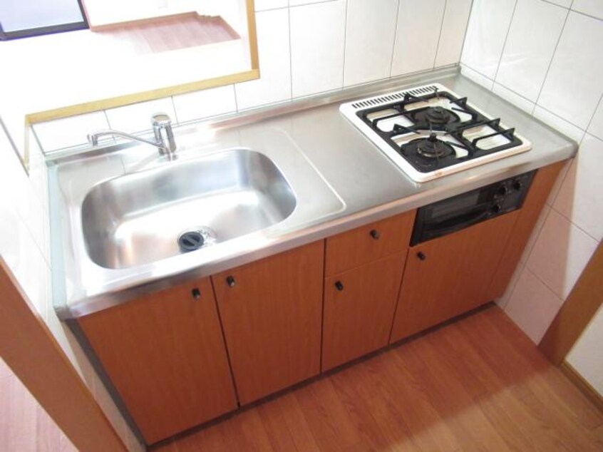 キッチン レジデンス　スワニーⅢ